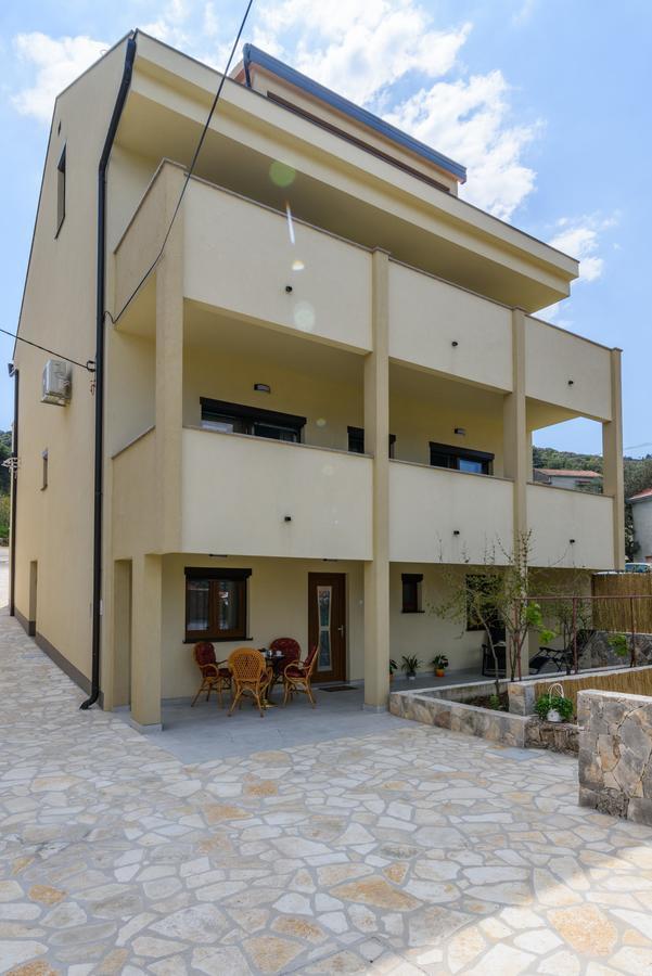 Apartmani Marko I Ana Маріна Екстер'єр фото